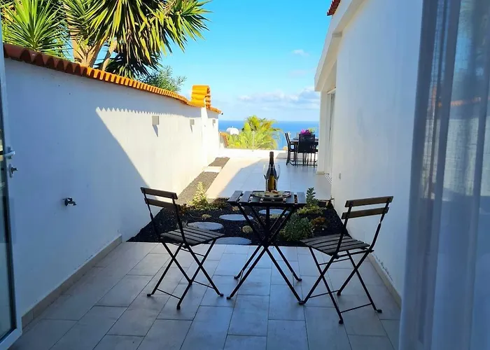 Cachito De Cielo Vila *