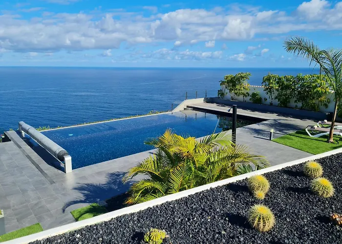 Cachito De Cielo Vila *